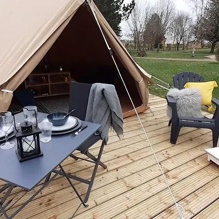 Tente Bell Au Camping Hautoreille Bannes  Exterior photo